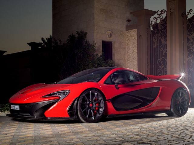 Что такого особенного в этом ярко-красном McLaren P1